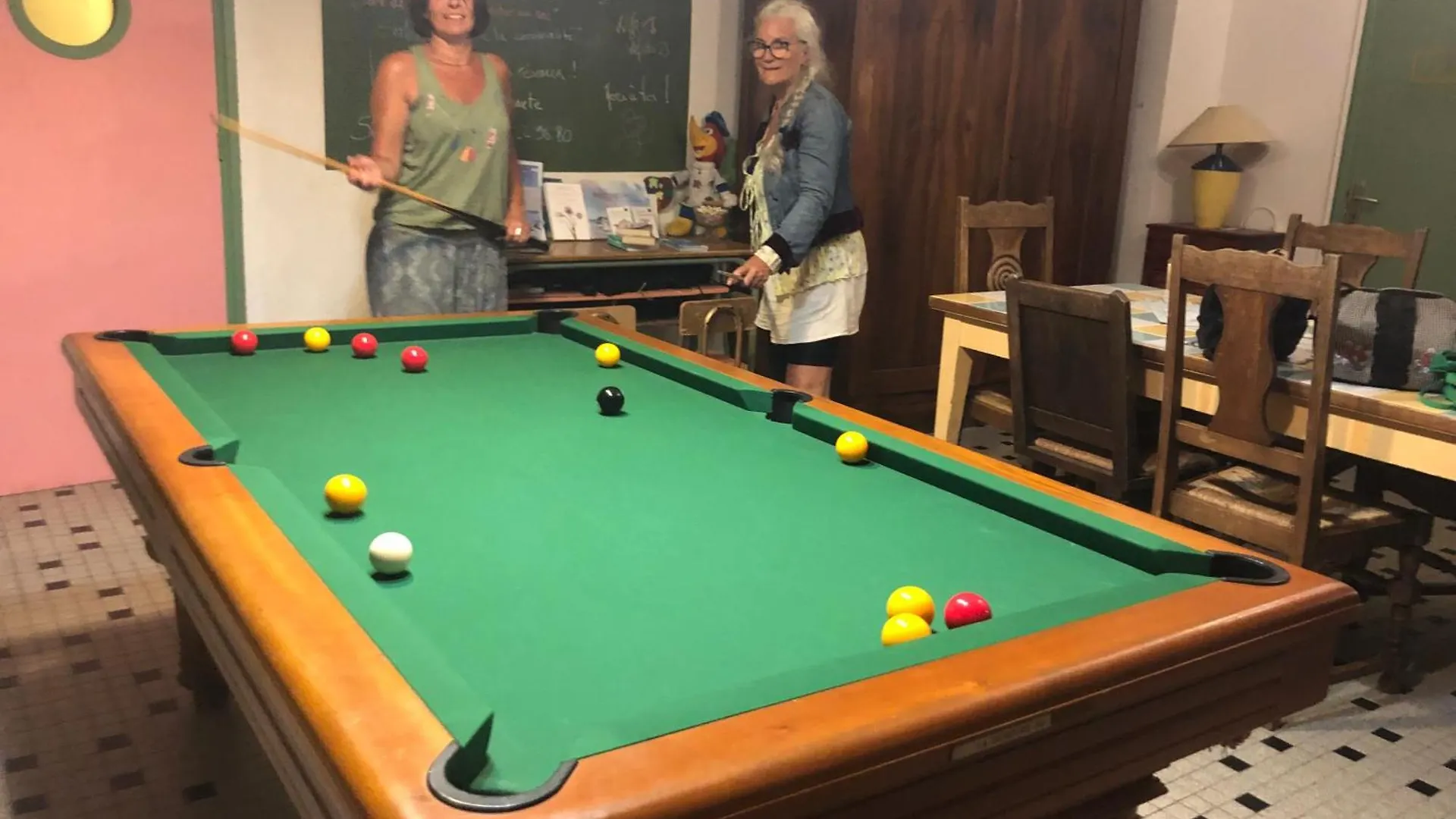 Auberge Du Lama Zebre Penmarcʼh Hostel